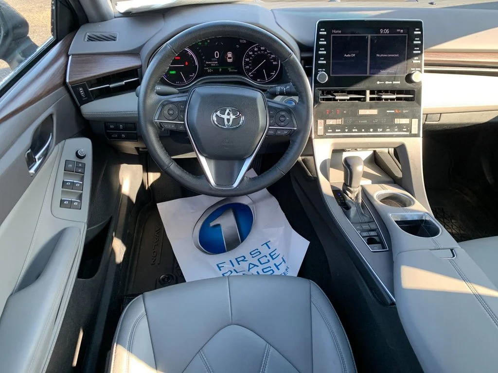 Used 2021 Gray Toyota XLE Plus image 17