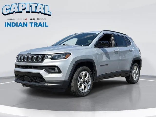 Used 2025 Silver Jeep Latitude image 1