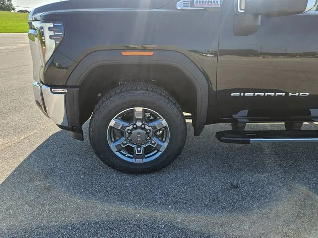 New 2026 Onyx Black GMC SLT image 27