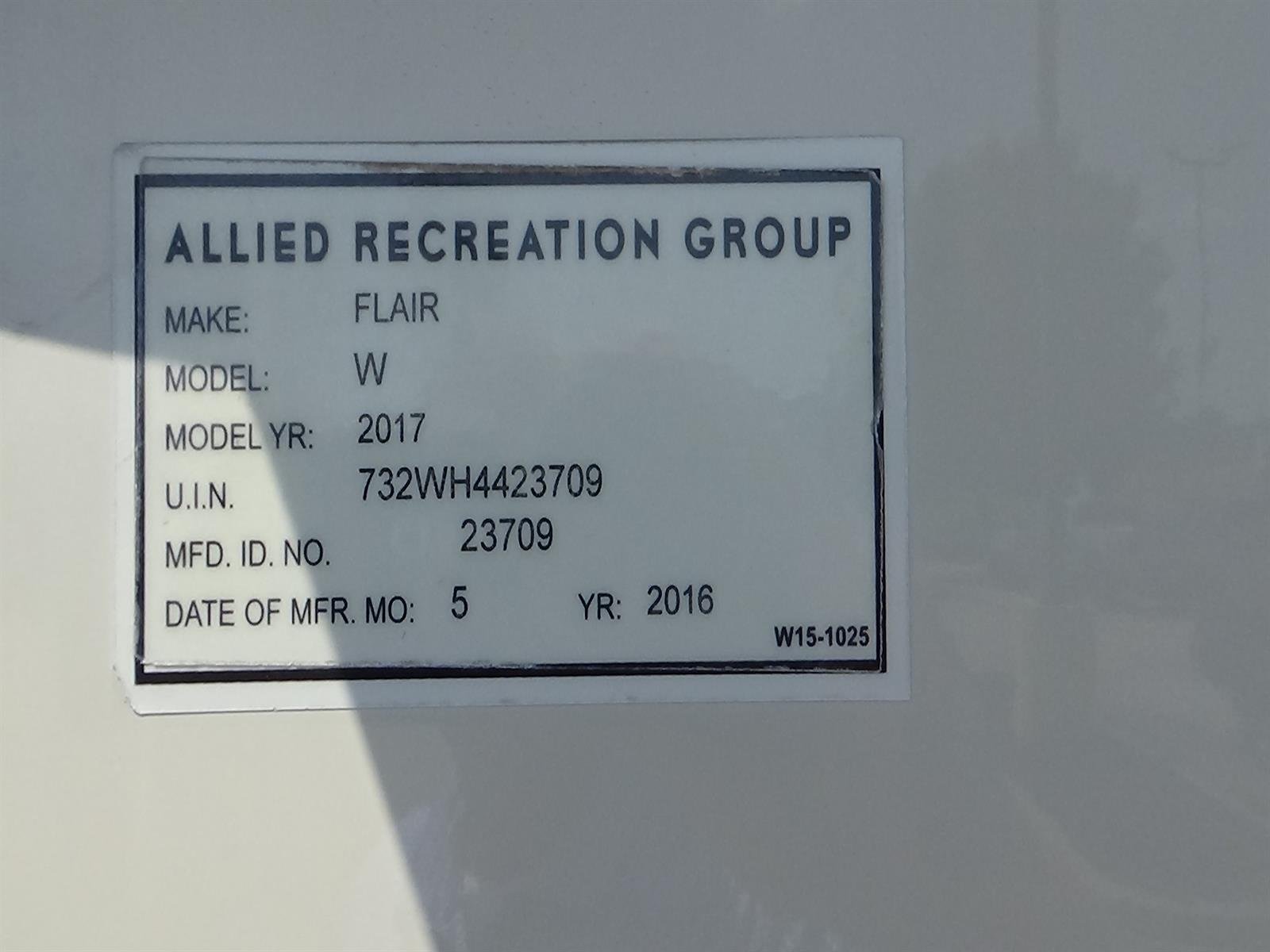 Used 2016 Tan Ford Fleetwood Flair image 11