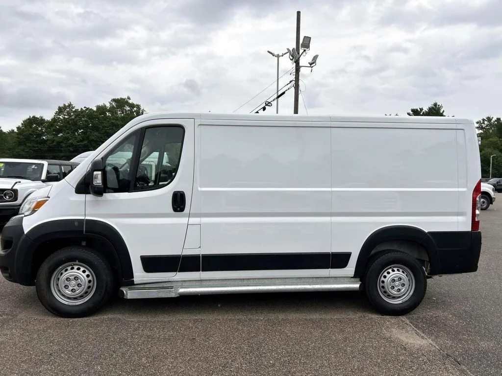 Used 2025 Bright White Clearcoat Ram  image 6