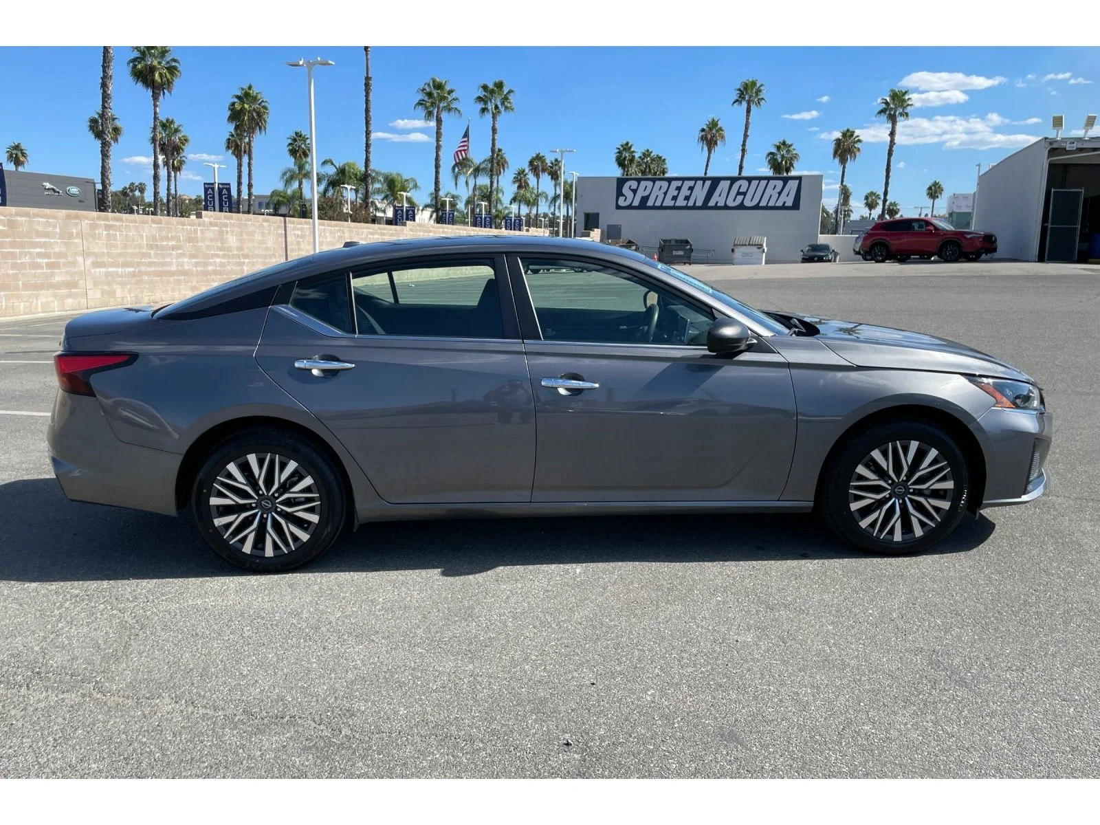 Used 2024 Gun Metallic Nissan 2.5 SV image 6