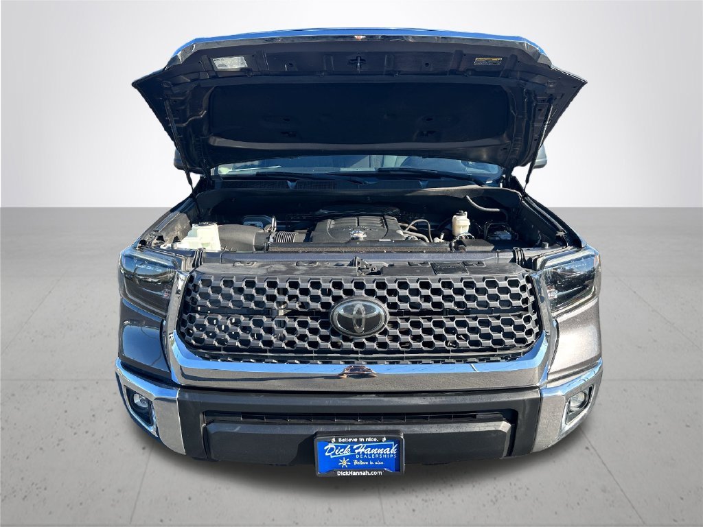 Used 2020 Magnetic Gray Metallic Toyota SR5 image 4