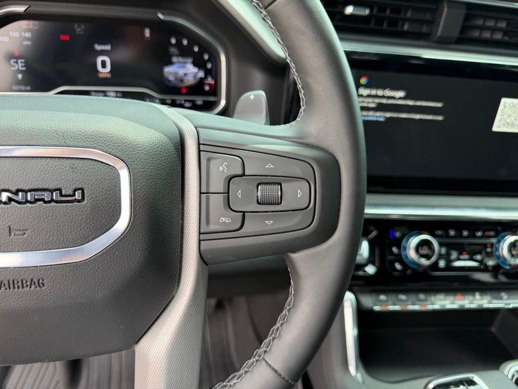 Used 2025 Silver GMC Denali image 19