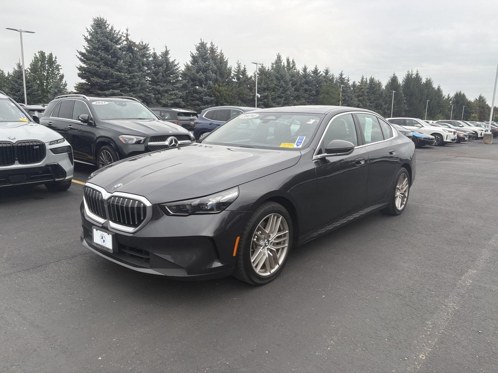 Used 2024 Dark Graphite Metallic BMW 530i xDrive image 3