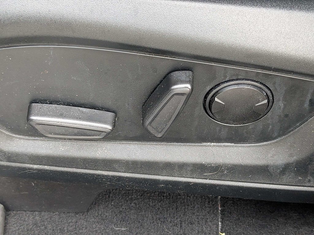 2022 Ford Explorer ST-LINE - Photo 21