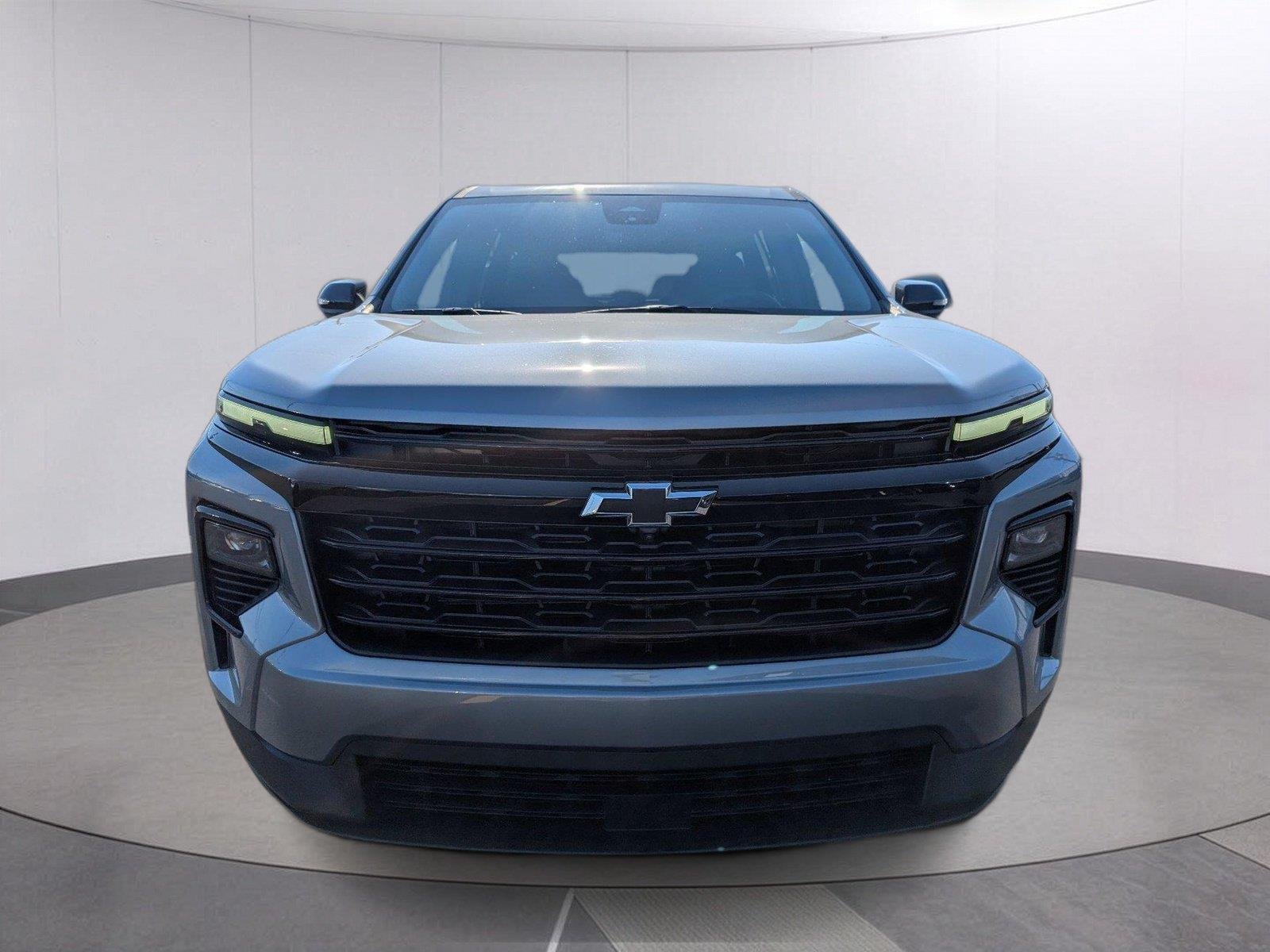2027 Chevrolet Traverse LT - Photo 10