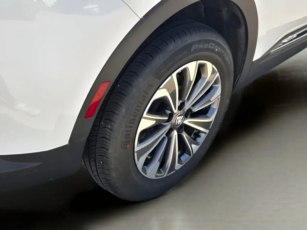 2025 Buick Envision Preferred - Photo 14