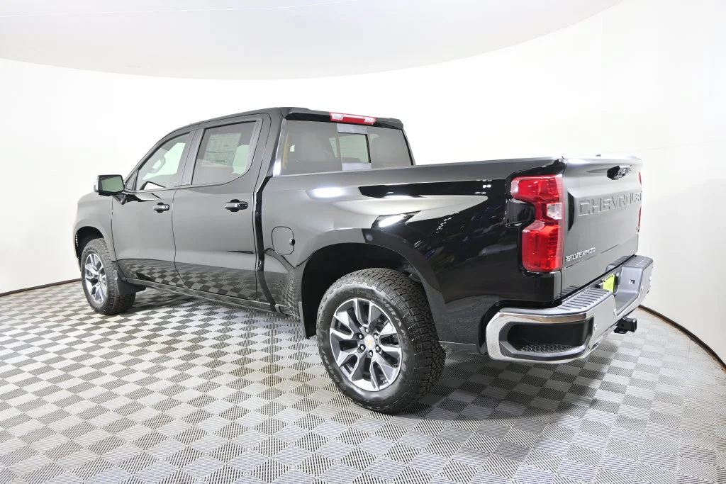 New 2026 Black Chevrolet LT image 4