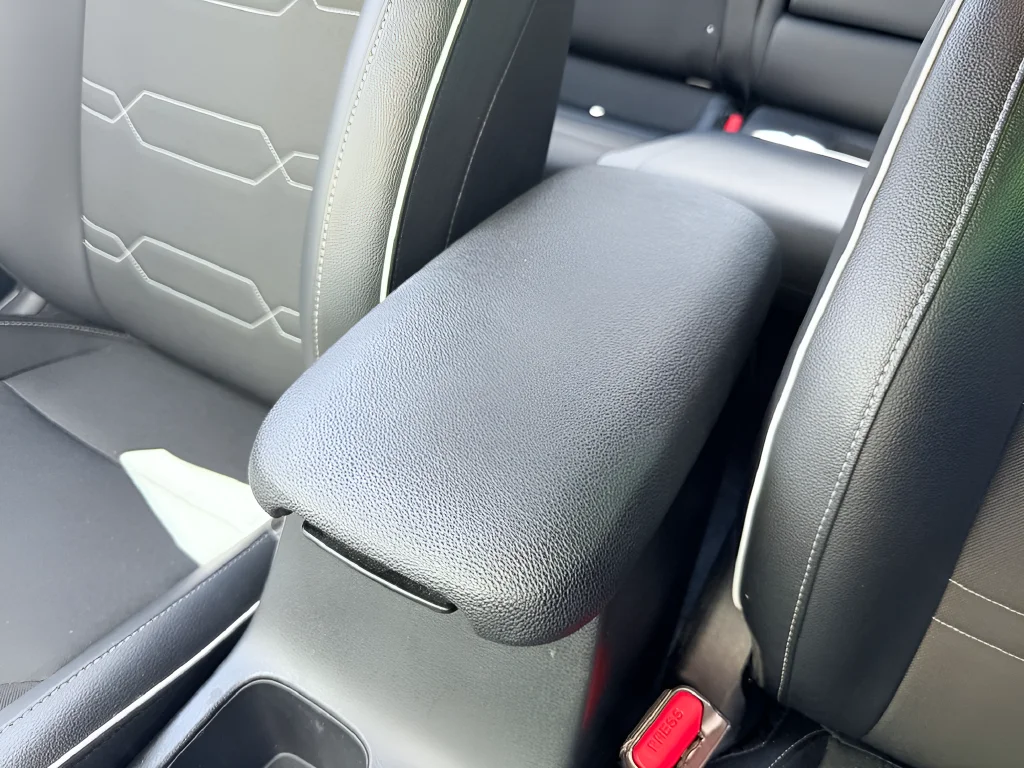 Used 2022 Gray Kia GT-Line image 21