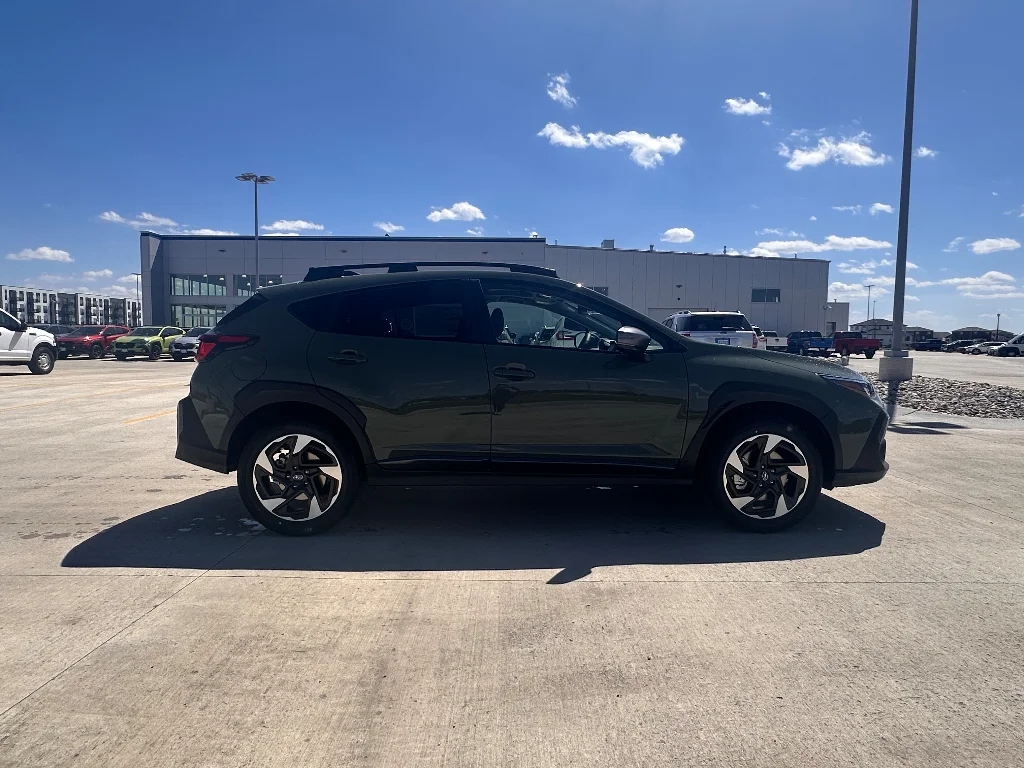 New 2026 ALPINE GREEN Subaru Limited image 4