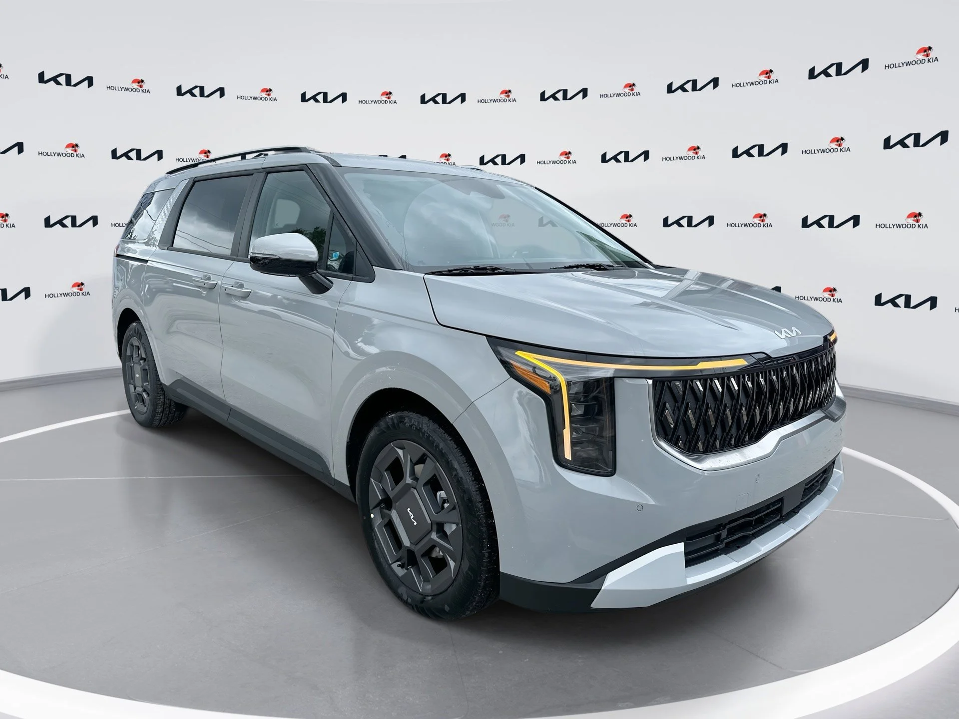 New 2026 Ceramic Silver Kia EX image 1