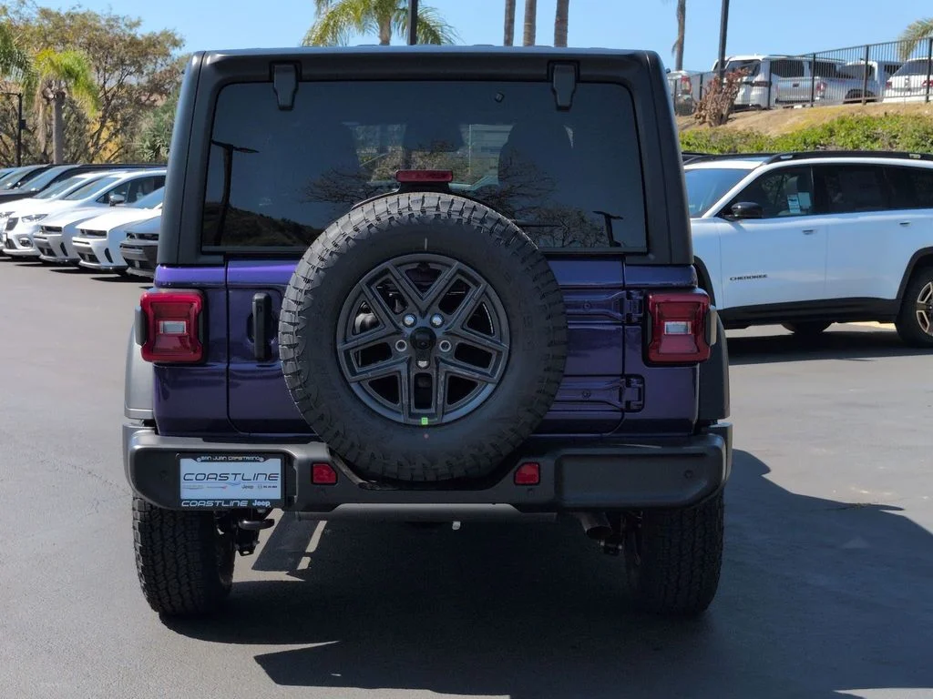 New 2026 Reign Exterior Paint Jeep Sport S image 6