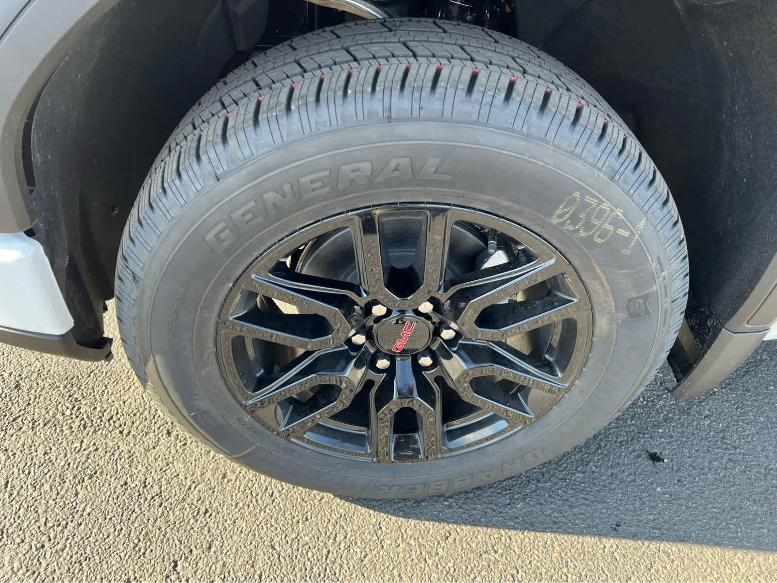 2026 GMC Sierra 1500 Elevation - Photo 9