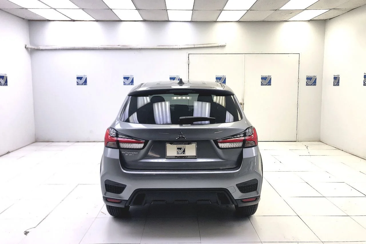 New 2025 Alloy Silver Metallic Mitsubishi S image 6