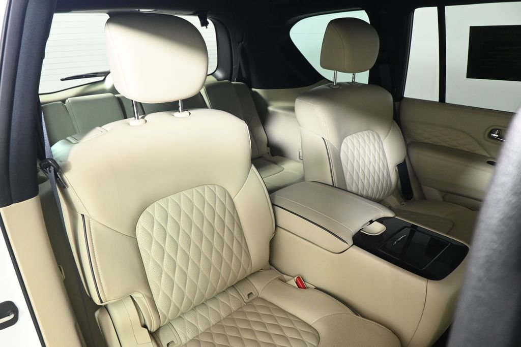 Certified Used 2023 White INFINITI Sensory image 36
