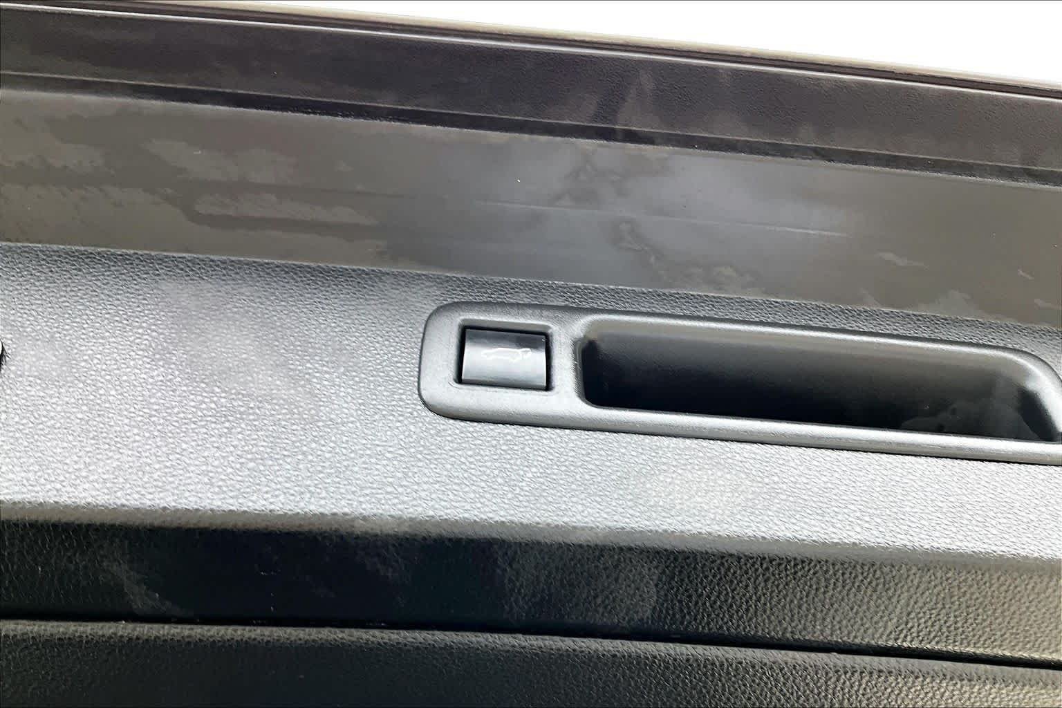 Used 2021 Magnetic Gray Metallic Toyota XLE image 33