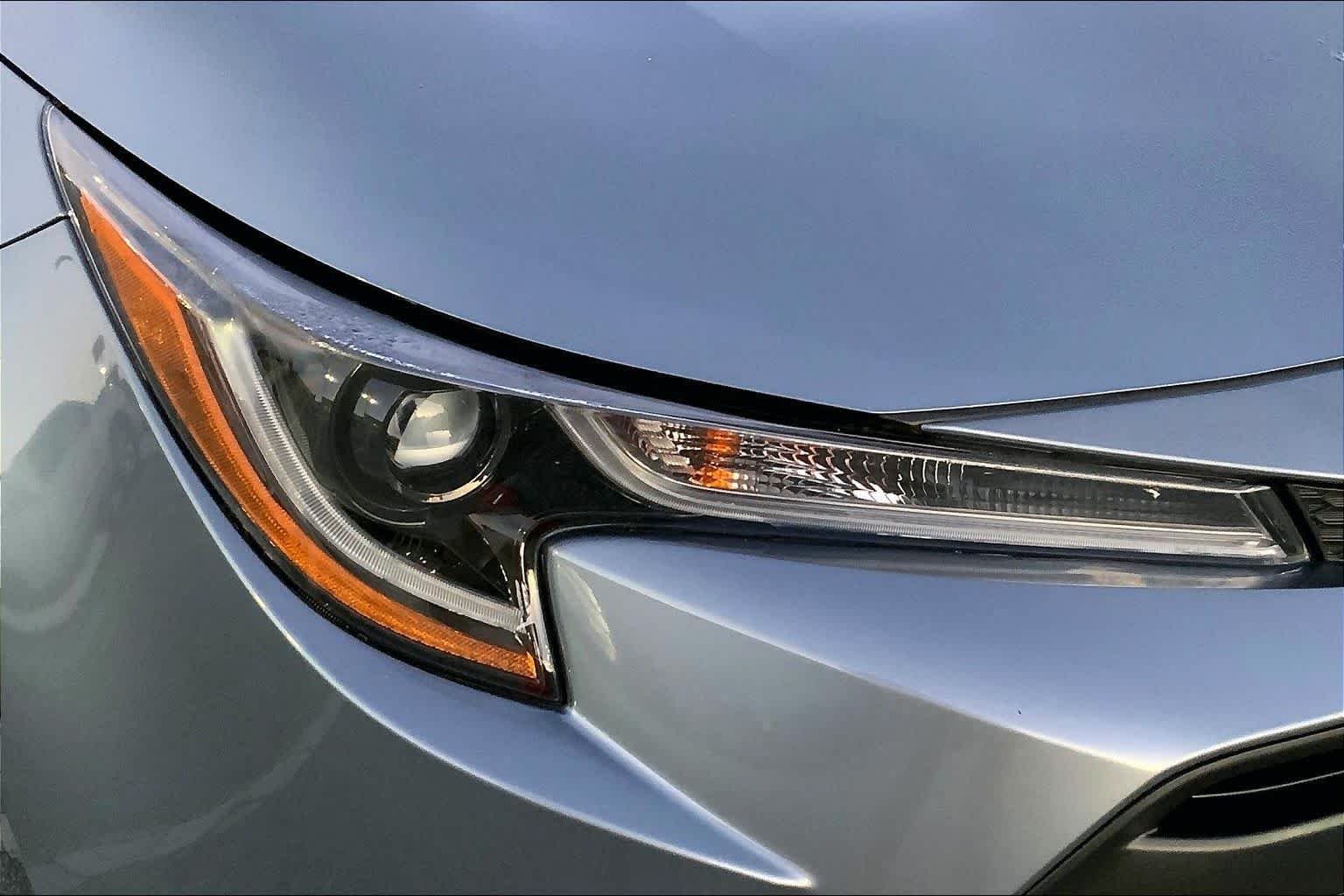 Used 2026 Celestite Toyota LE image 24