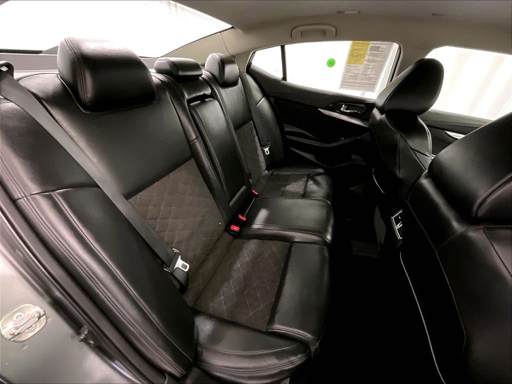 Used 2016 Gun Metallic Nissan SR image 16