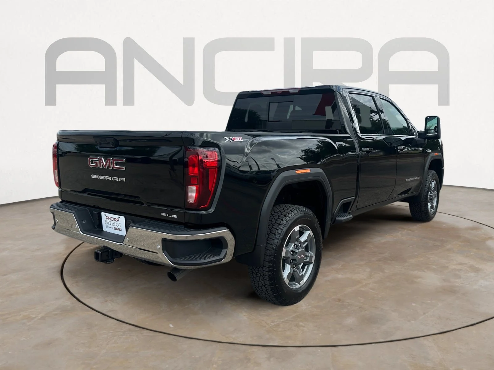 New 2026 Onyx Black GMC SLE image 10