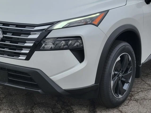 2026 Nissan Rogue SV - Photo 12