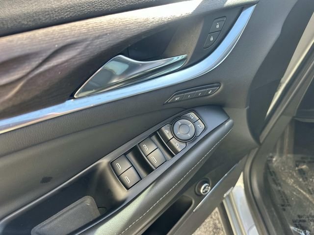 Used 2023 Gray Buick Avenir image 18