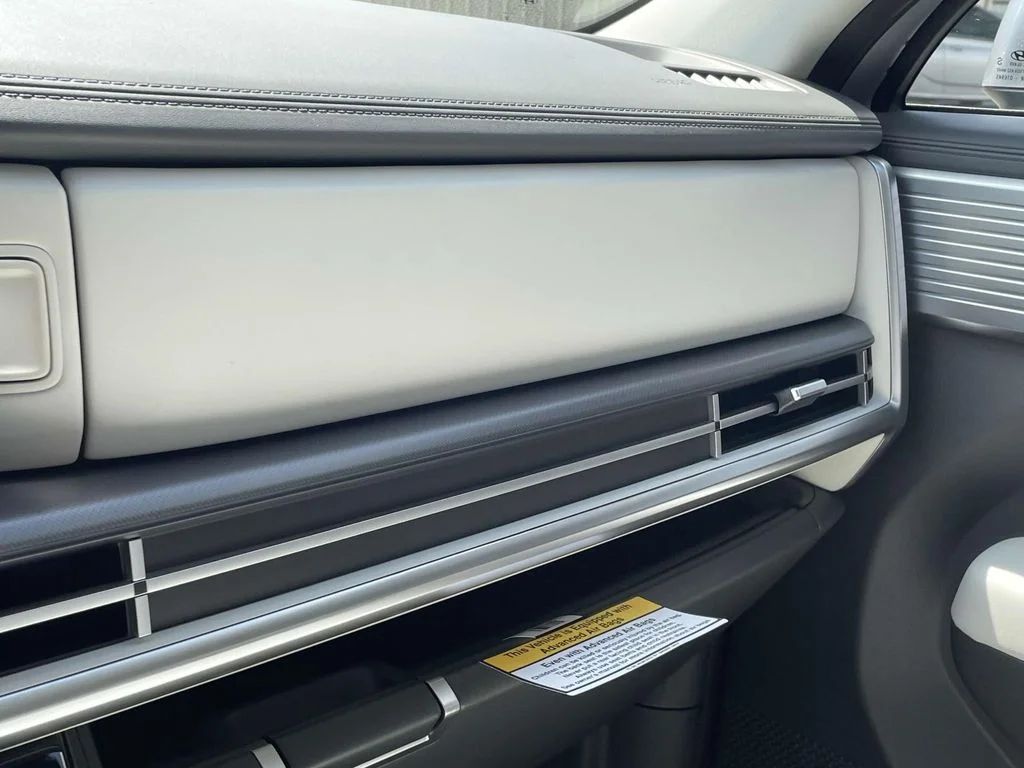 New 2026 Silver Hyundai SE image 29