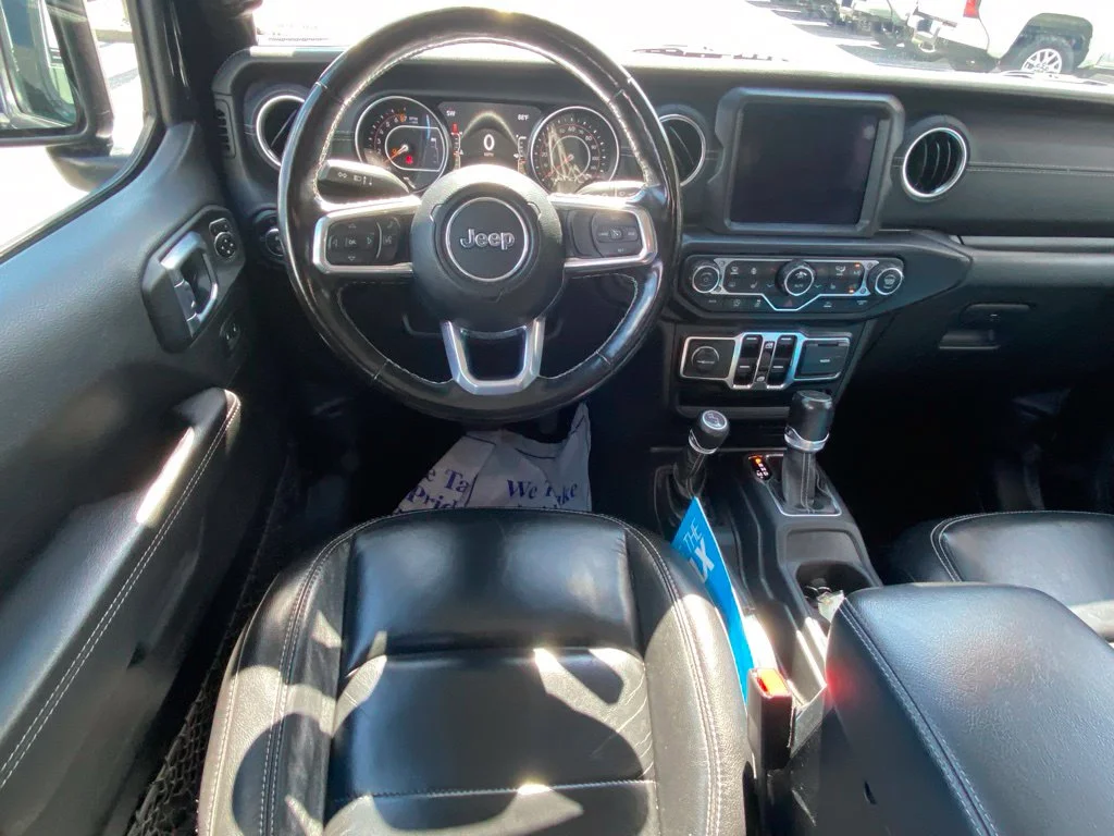 Used 2021 Black Jeep Overland image 10