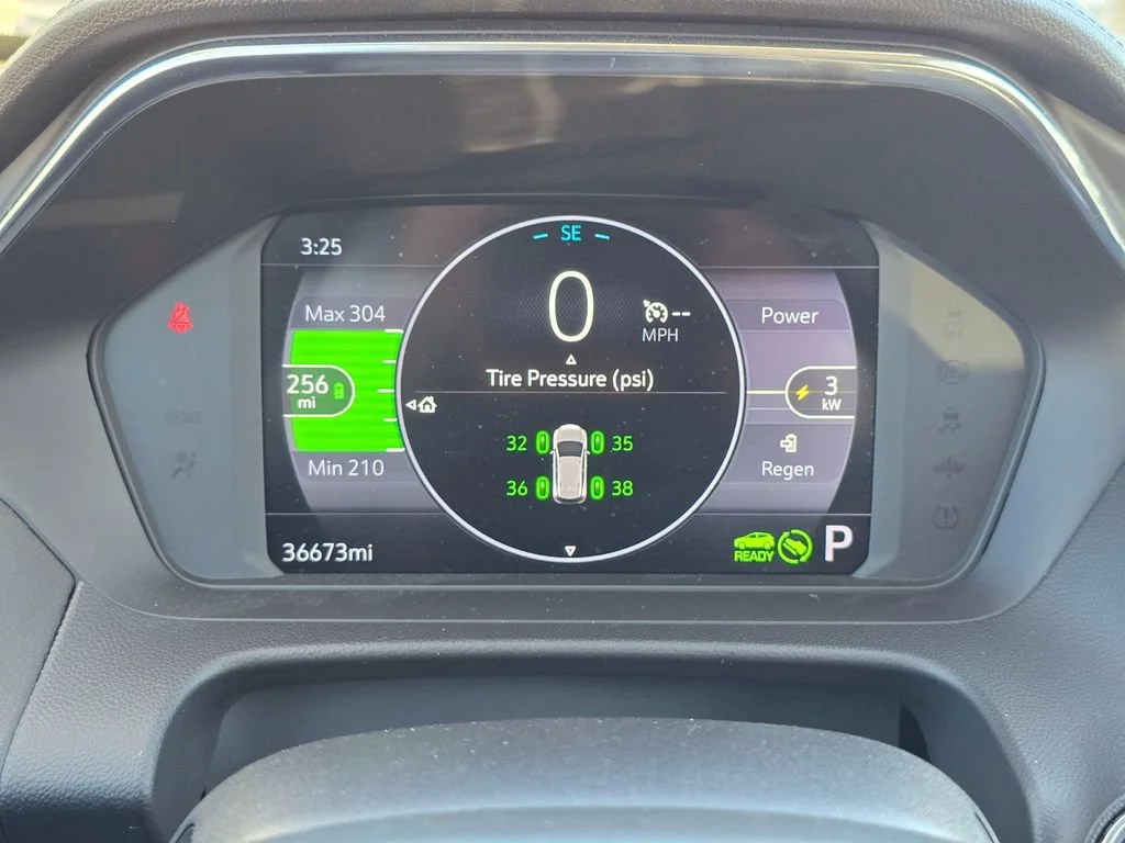 Used 2022 ICE BLUE METALLIC Chevrolet LT image 21