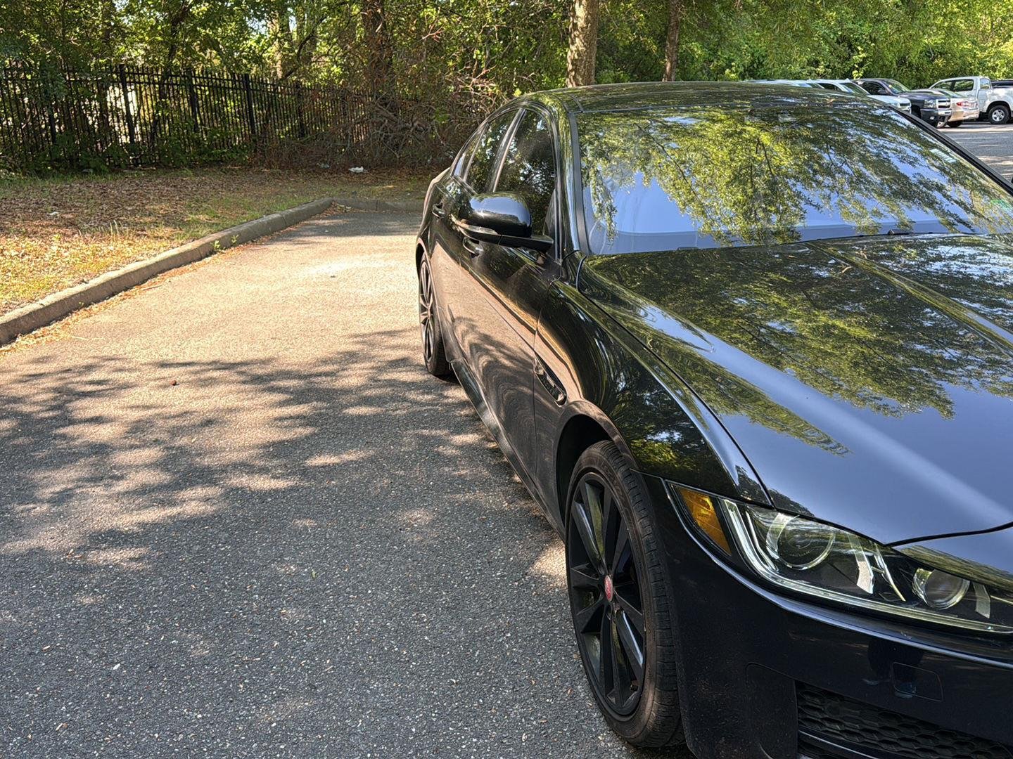 Used 2017 Ultimate Black Metallic Jaguar 35t R-Sport image 3