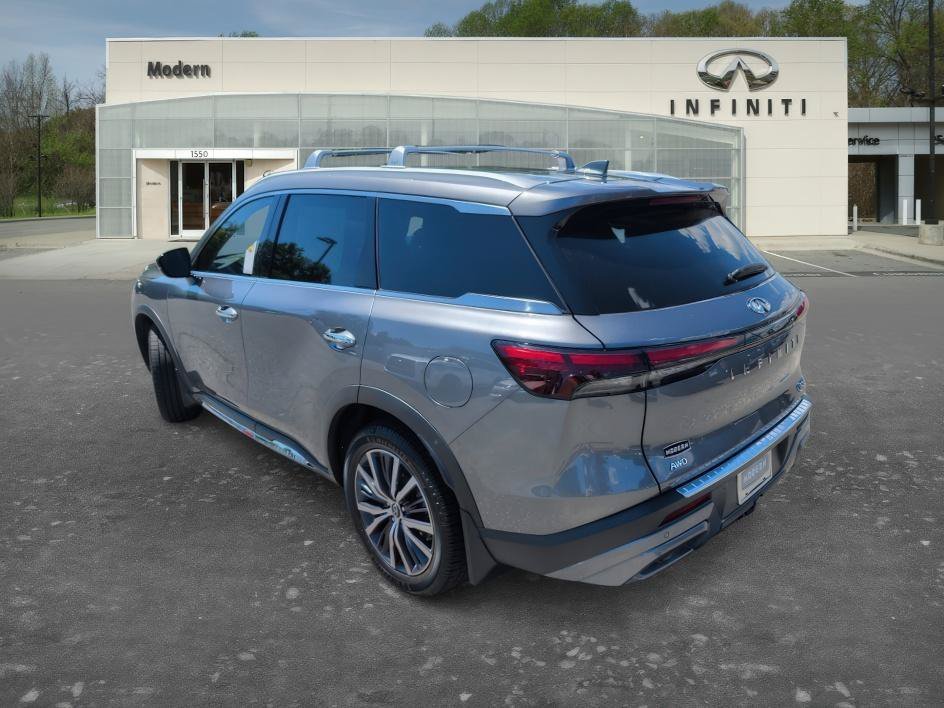 Used 2023 Graphite Shadow INFINITI SENSORY image 5