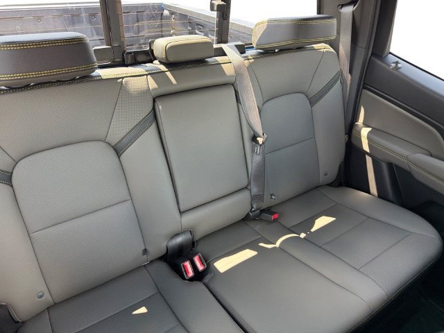 2026 Chevrolet Colorado ZR2 - Photo 12