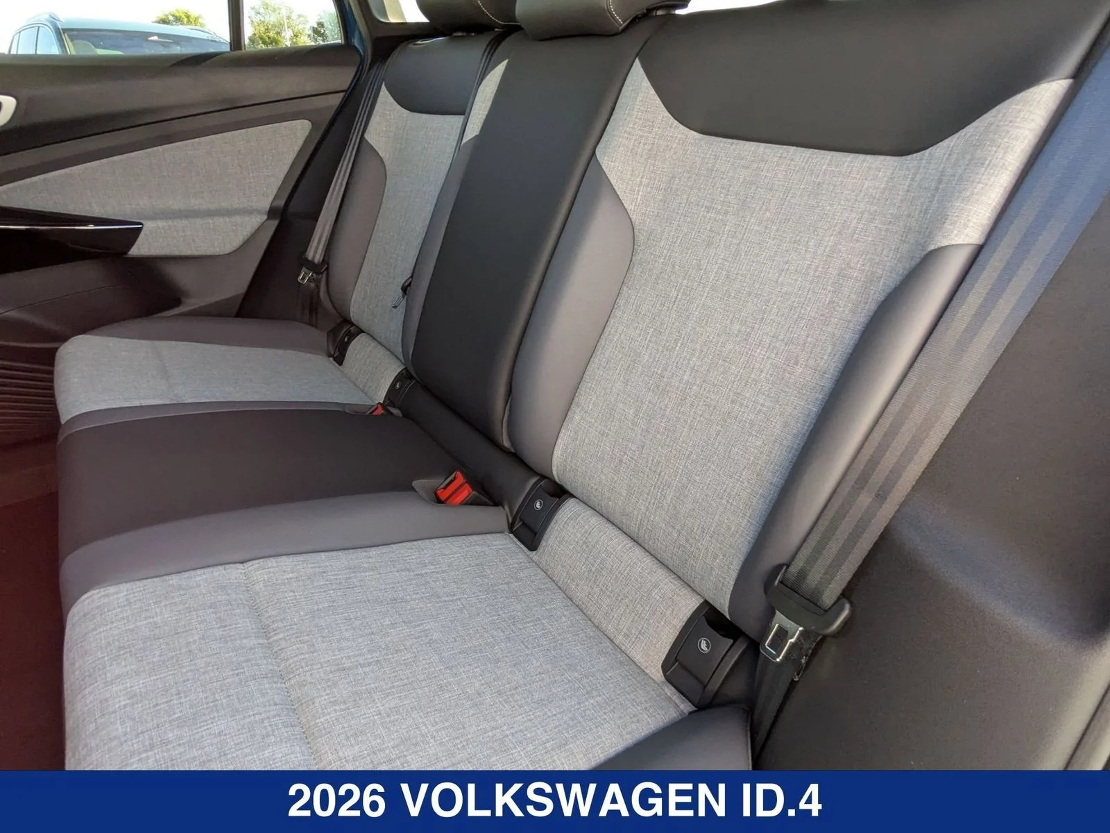 2026 Volkswagen ID.4 PRO | CarEdge | CarEdge