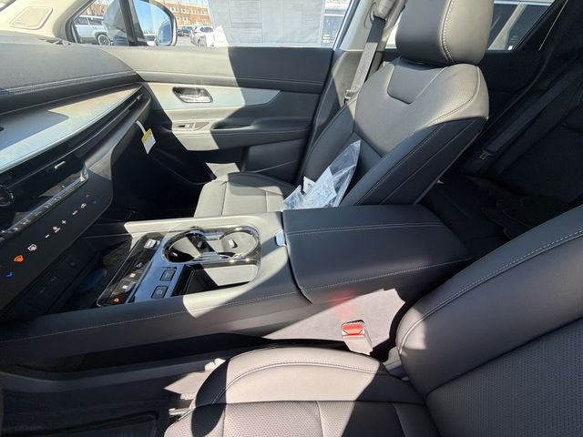 New 2026 Everest White Pearl TriCoat Nissan SL image 20