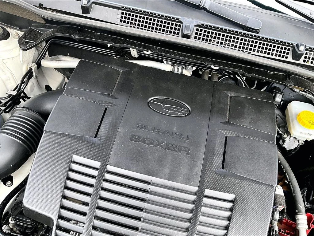 Used 2023 White Subaru Base image 35