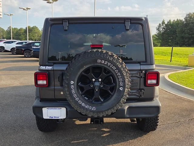 Used 2020 Gray Jeep Unlimited Sport image 12