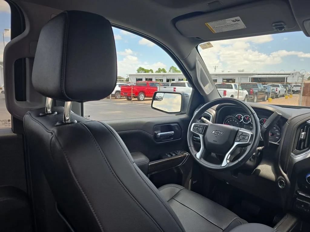 Used 2022 Satin Steel Metallic Chevrolet LT Trail Boss image 15