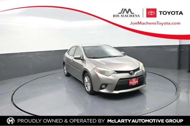 2014 Toyota Corolla LE Plus AT's photo