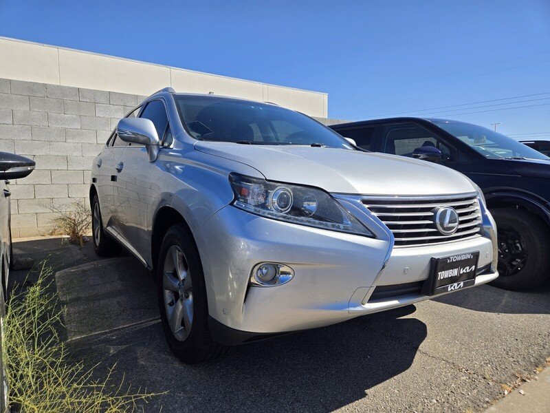 Used 2013 Silver Lexus 350 image 2