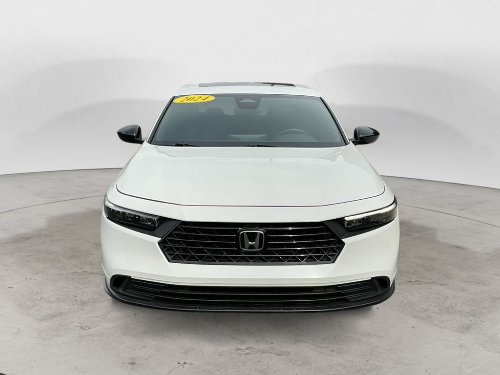 Used 2024 White Honda Sport image 2