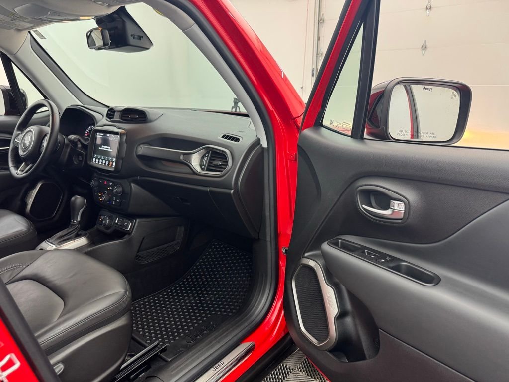 Used 2022 Colorado Red Clearcoat Jeep Limited image 31