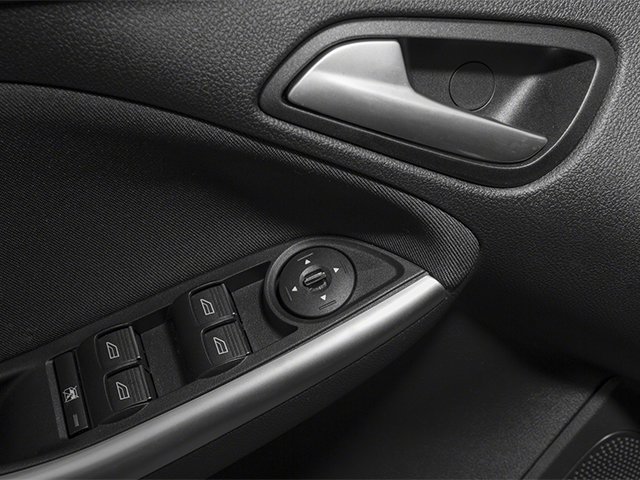 Used 2013 Blue Ford ST image 19