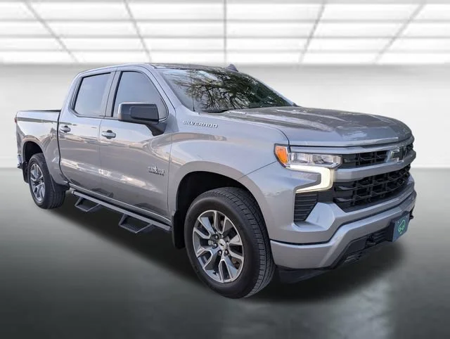 Used 2025 Sterling Gray Metallic Chevrolet RST image 1