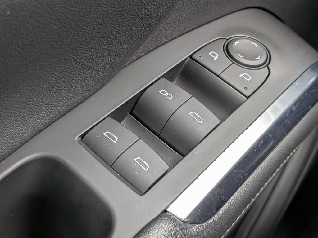 2024 Chevrolet Traverse 1LT - Photo 40