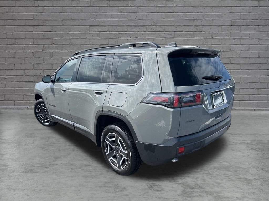 New 2026 Sting-Gray Clear-Coat Exterior Paint Jeep Limited image 5
