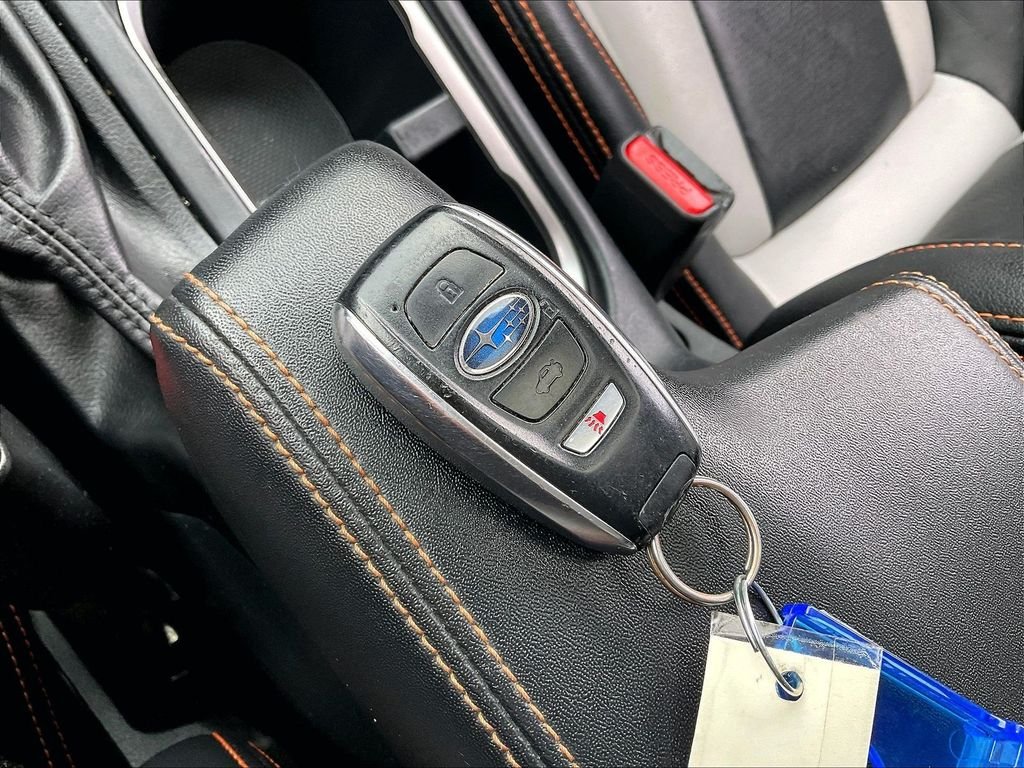 Used 2019 Sunshine Orange Subaru 2.0i Limited image 27