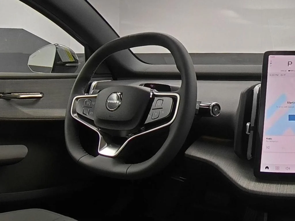 New 2026 Vapour Grey Volvo Twin Motor Performance Plus image 34
