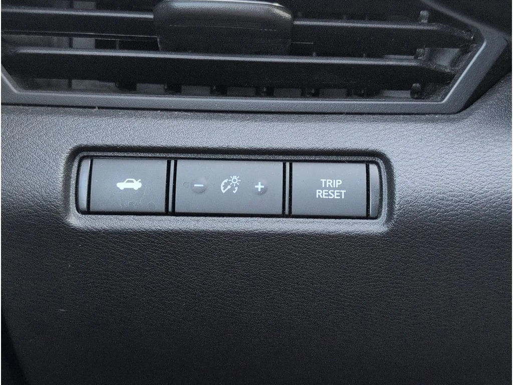 Used 2023 RED Nissan 2.5 SV Sedan image 26