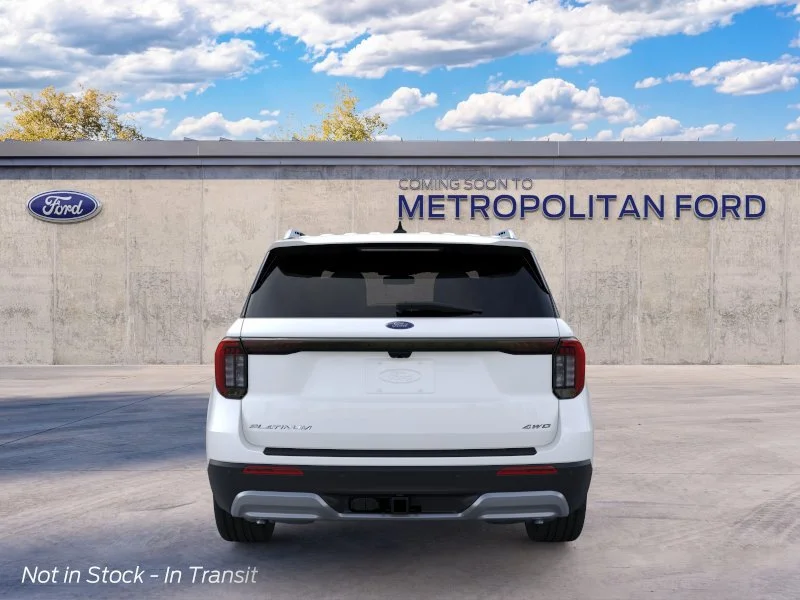New 2026 Star White Metallic Tri-Coat Ford Platinum™ image 5