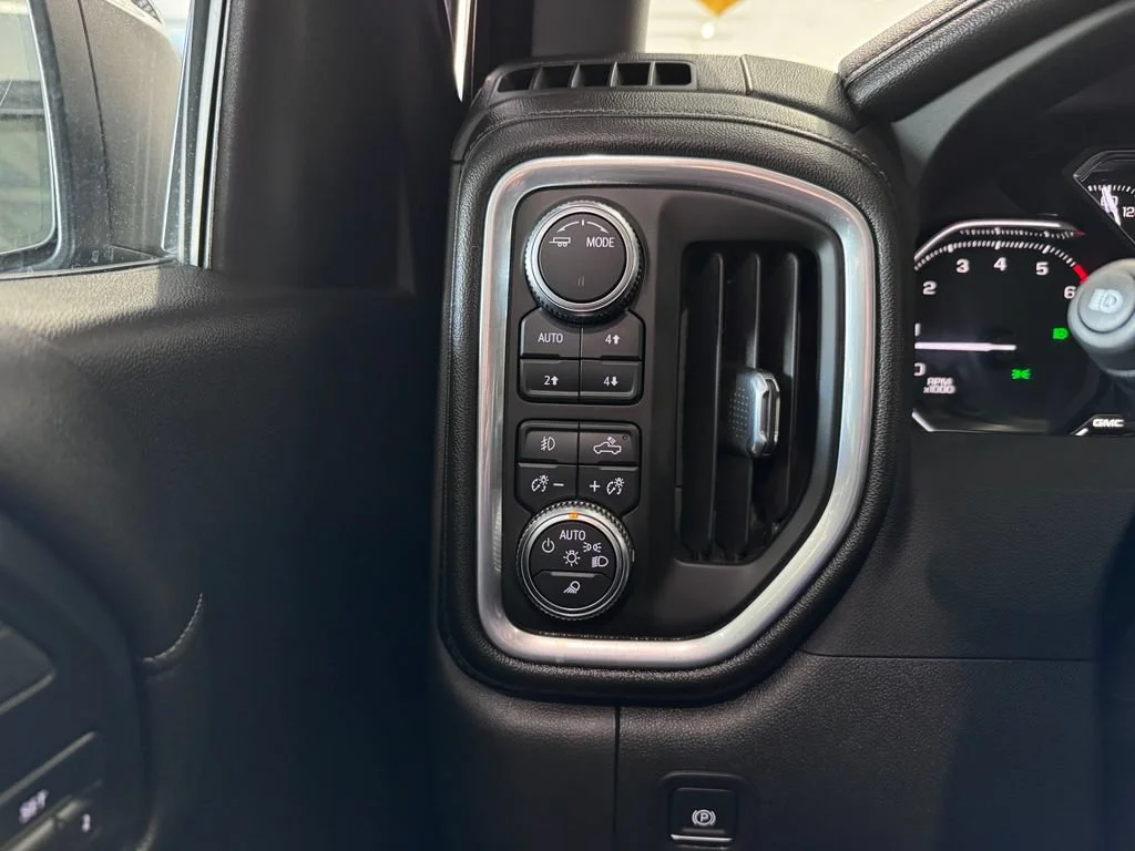2022 GMC Sierra 1500 Limited SLT - Photo 27